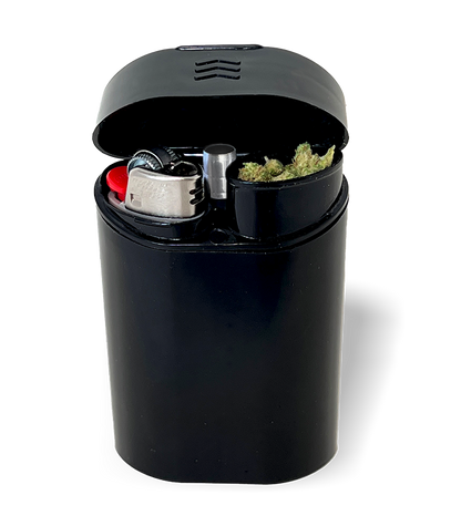 one hitter dugout with pipe and lighter